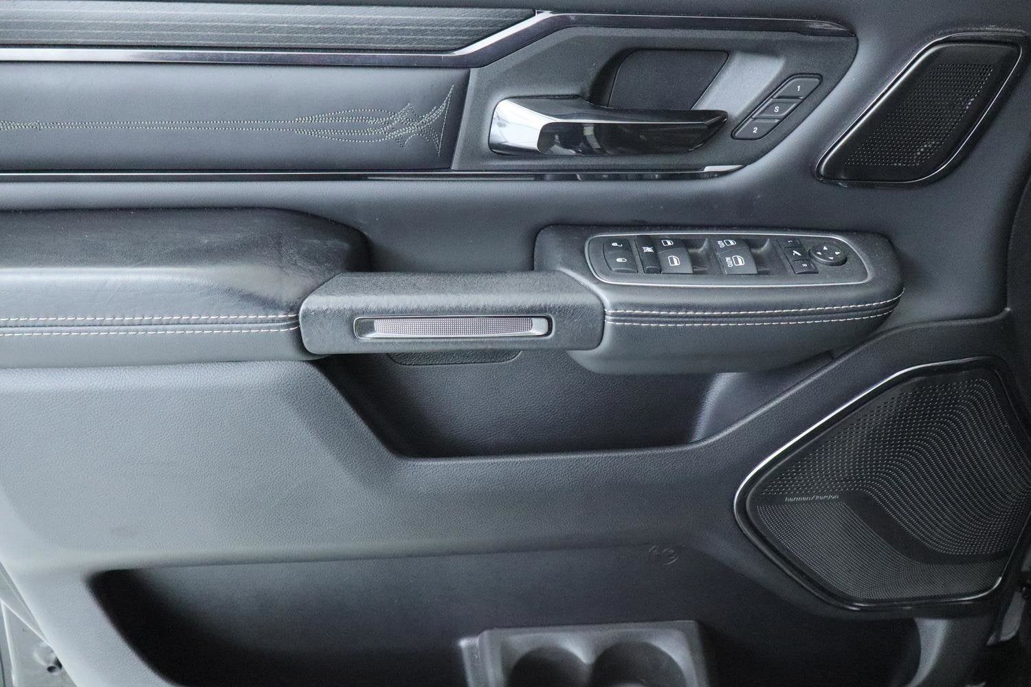 2023 RAM 1500 Limited Crew Cab 4x4 5'7" Box