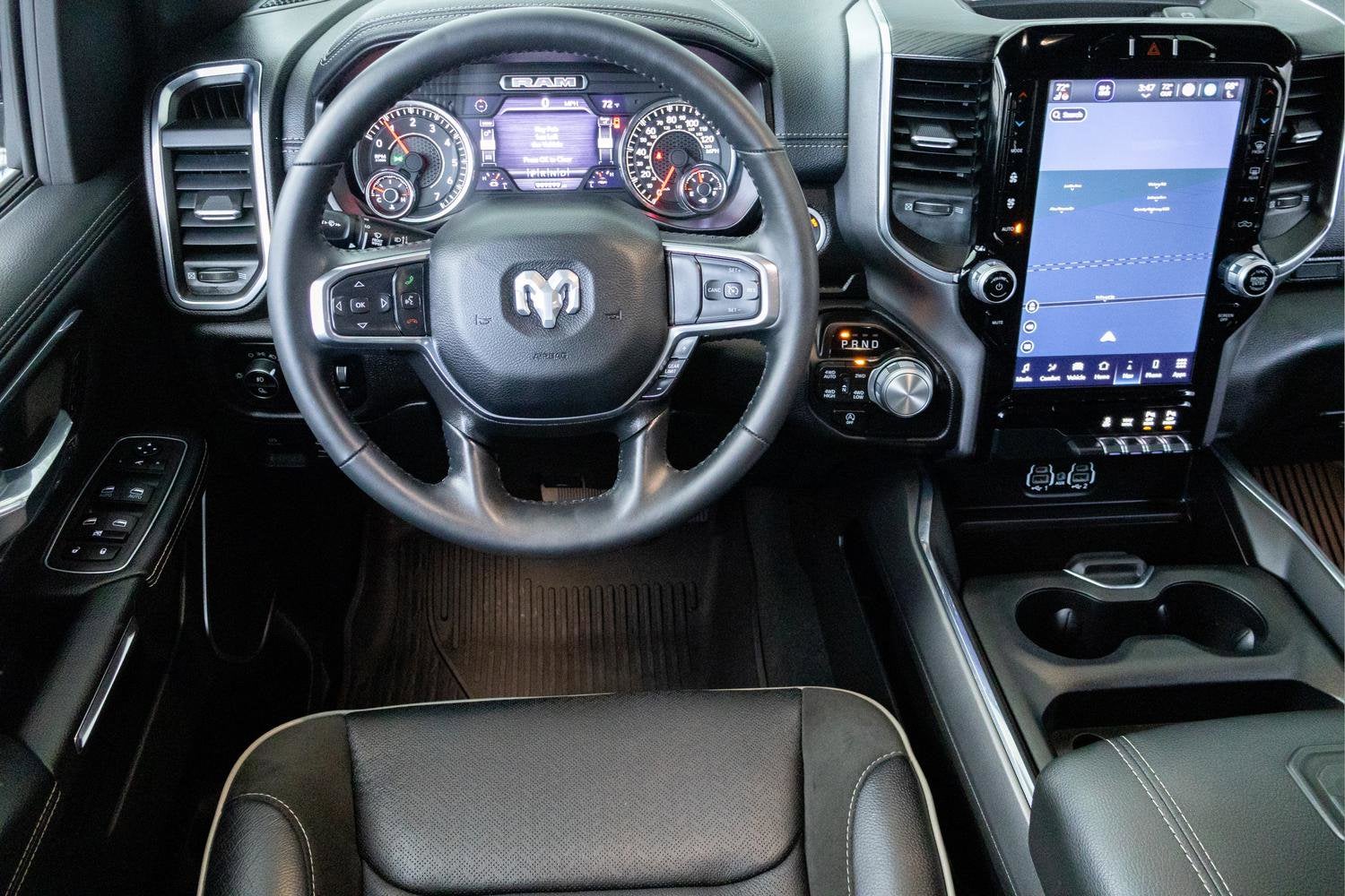 2024 RAM 1500 Laramie Crew Cab 4x4 5'7" Box