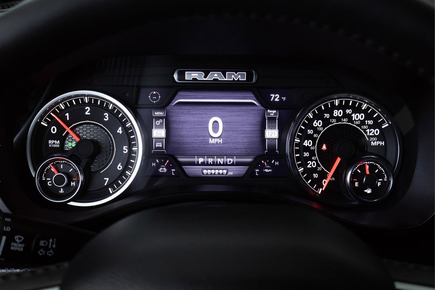 2024 RAM 1500 Laramie Crew Cab 4x4 5'7" Box