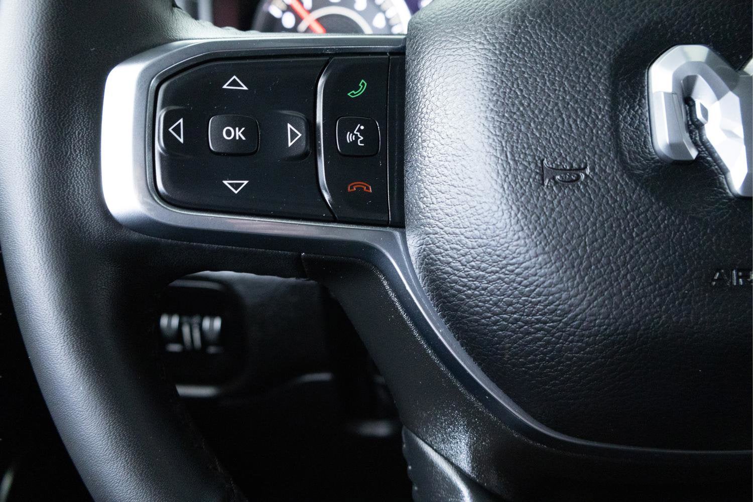 2024 RAM 1500 Laramie Crew Cab 4x4 5'7" Box