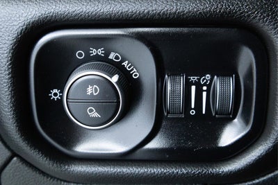 2024 RAM 1500 Laramie Crew Cab 4x4 5'7" Box