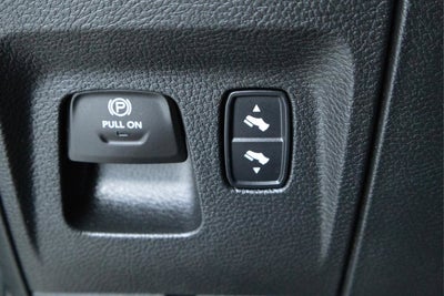 2024 RAM 1500 Laramie Crew Cab 4x4 5'7" Box