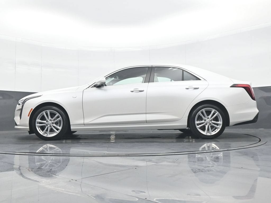 2024 Cadillac CT4 Luxury