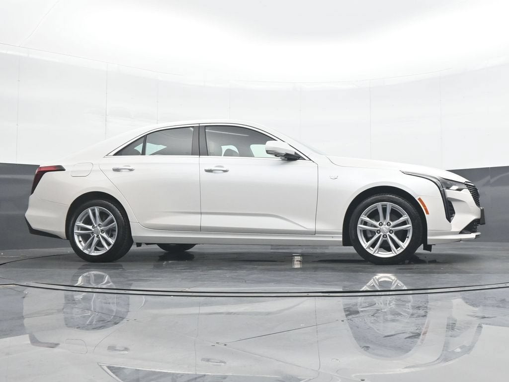 2024 Cadillac CT4 Luxury