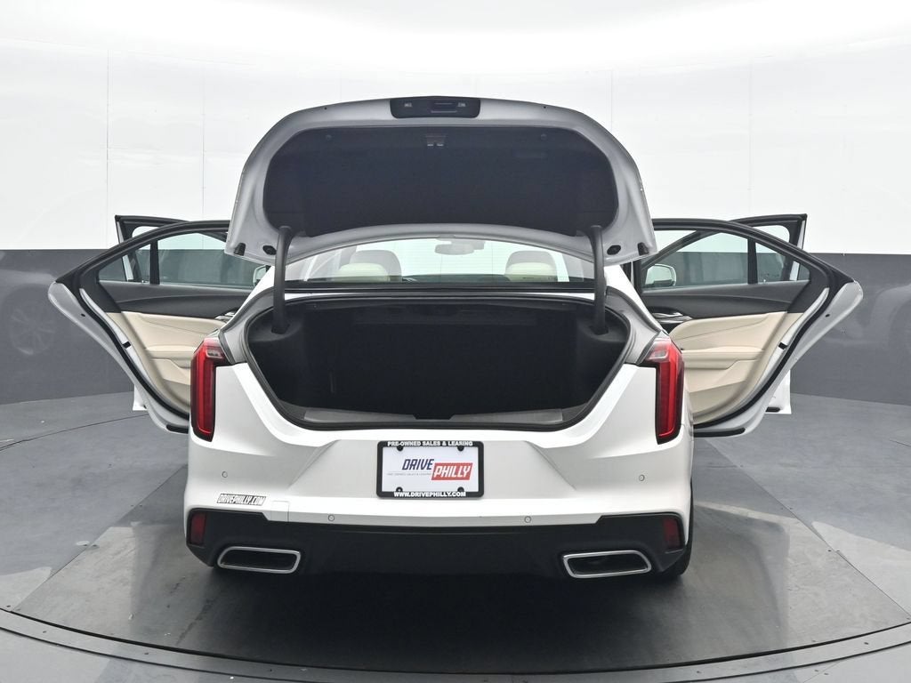 2024 Cadillac CT4 Luxury