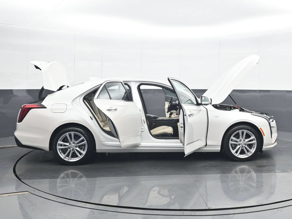 2024 Cadillac CT4 Luxury