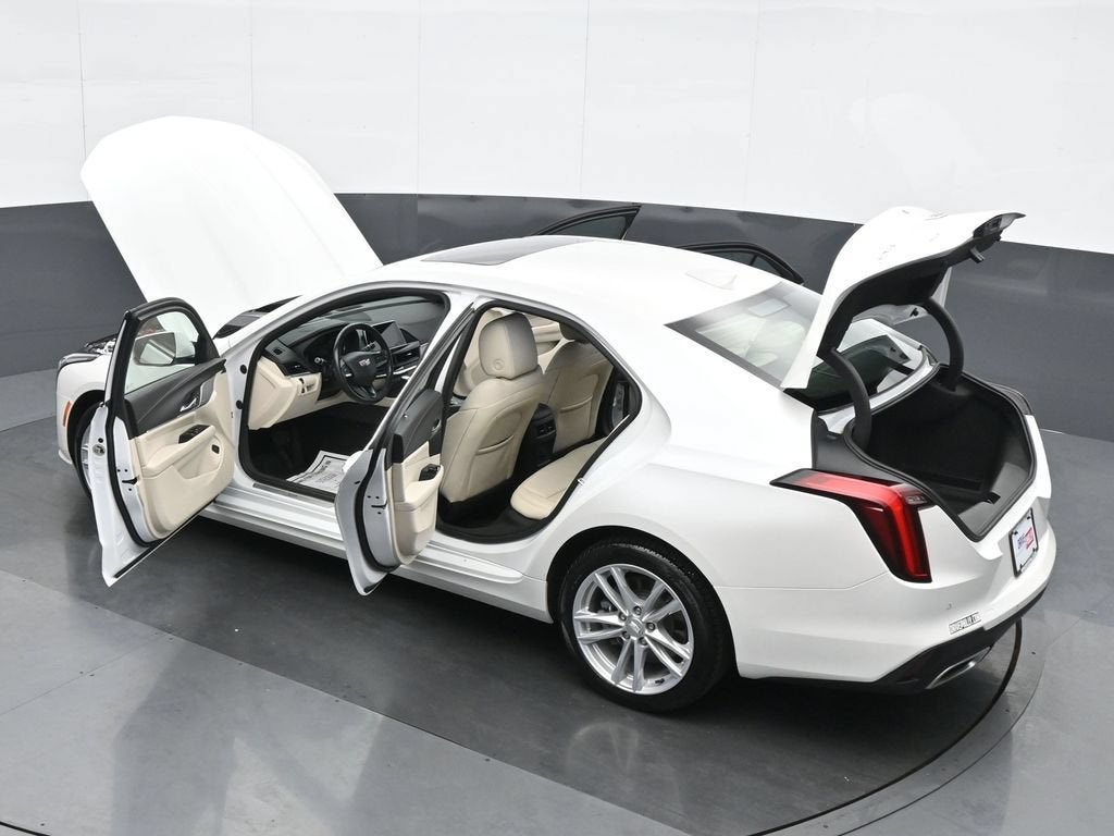 2024 Cadillac CT4 Luxury