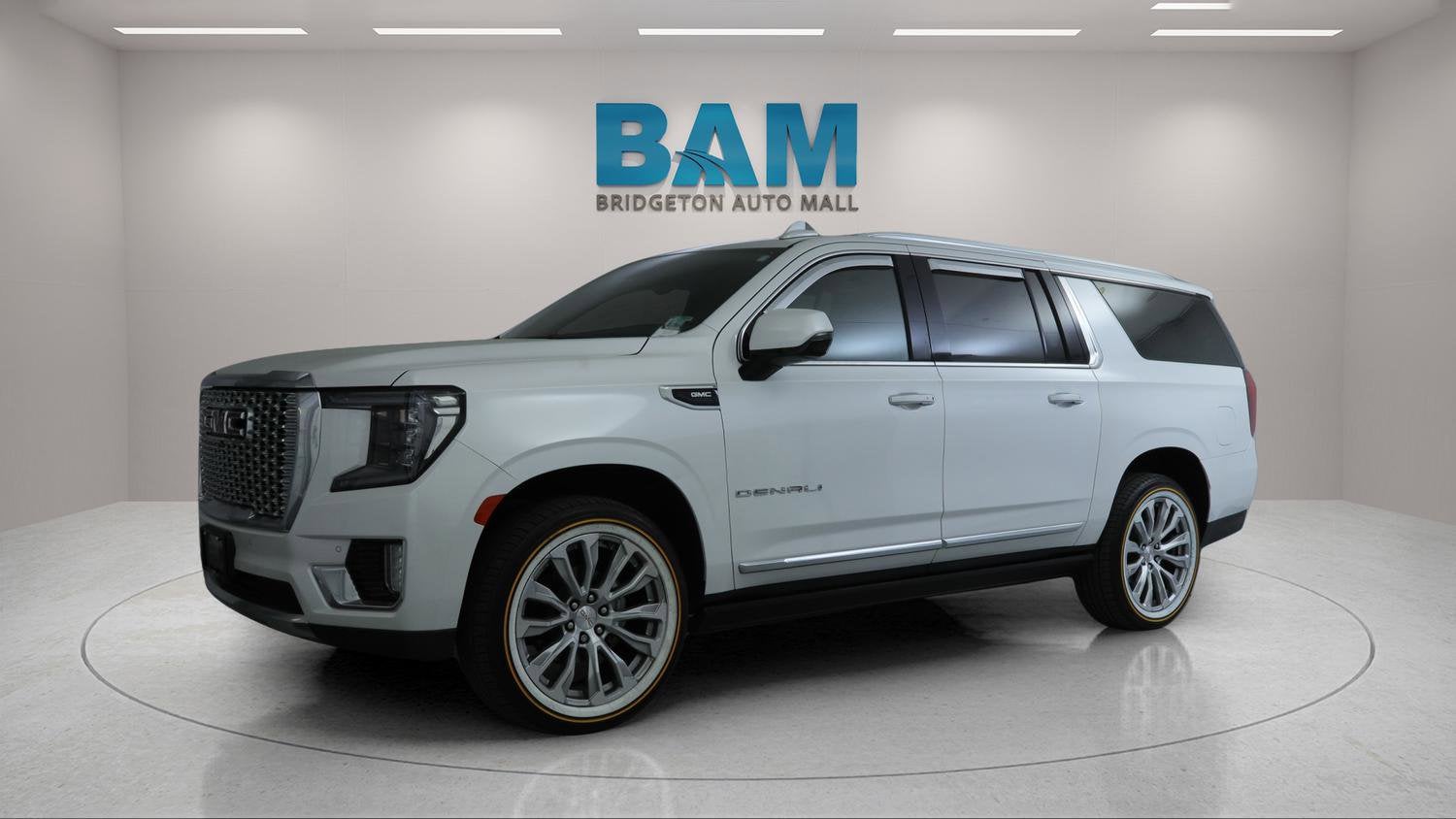 2022 GMC Yukon XL Denali