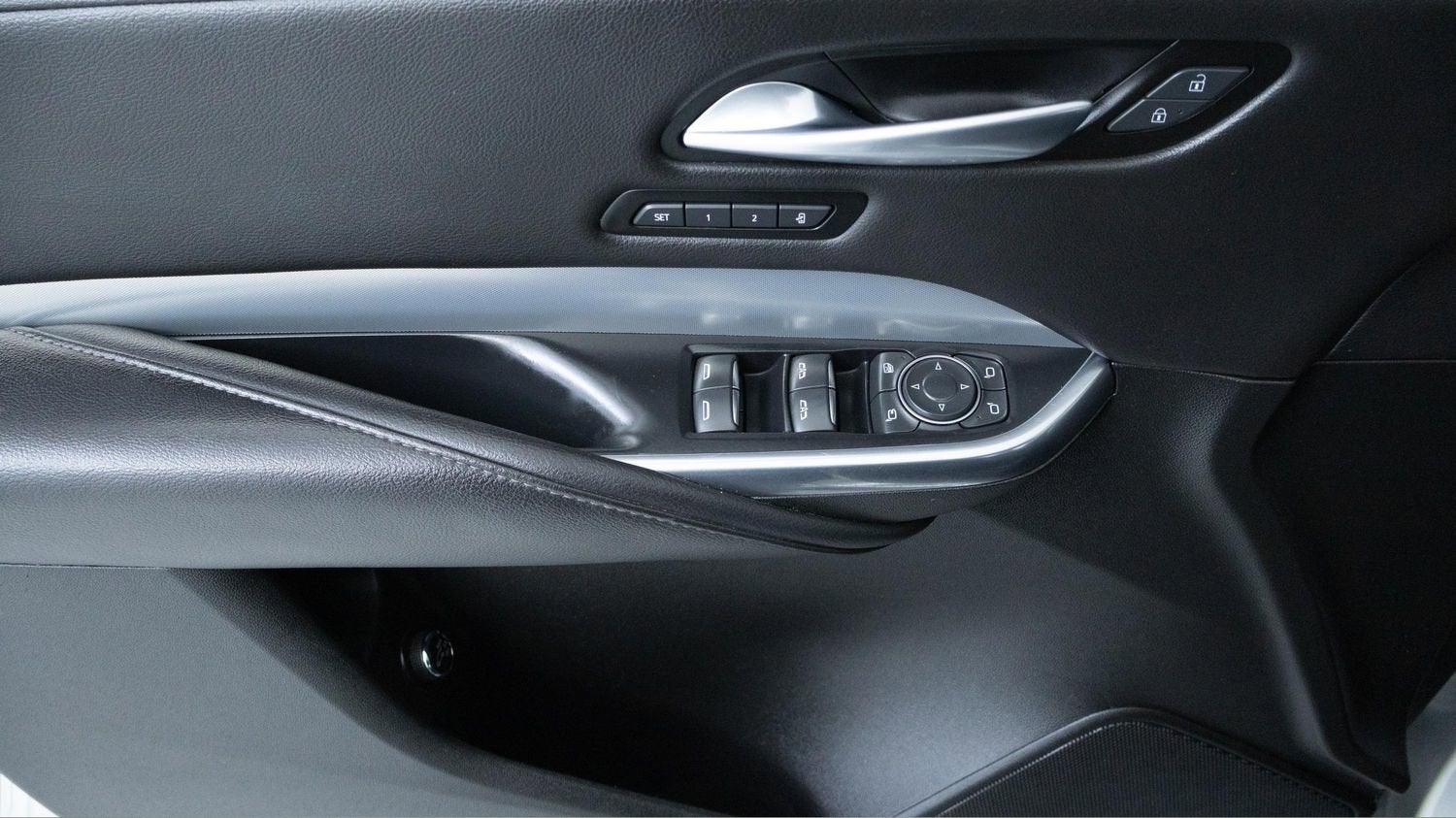 2022 Cadillac XT4 Premium Luxury