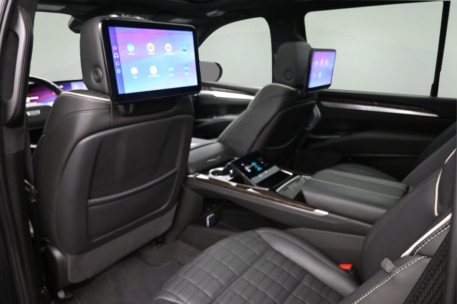 2025 Cadillac Escalade ESV Premium Luxury Platinum