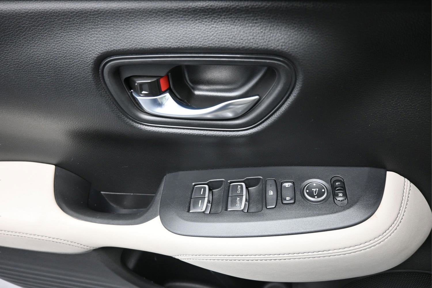 2024 Honda HR-V AWD EX-L