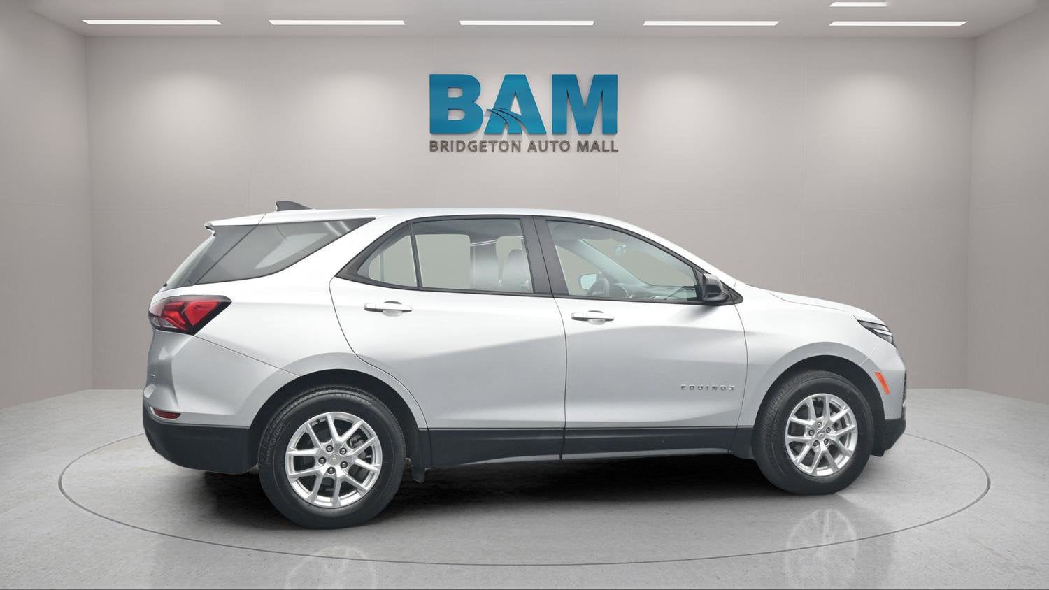 2022 Chevrolet Equinox LS