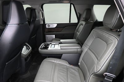 2022 Lincoln Navigator Black Label