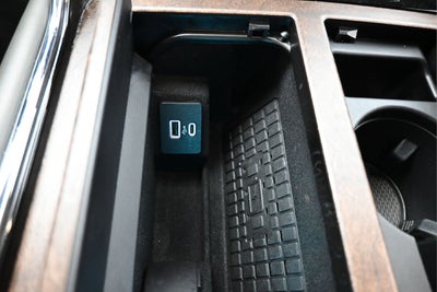 2022 Lincoln Navigator Black Label