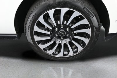 2022 Lincoln Navigator Black Label