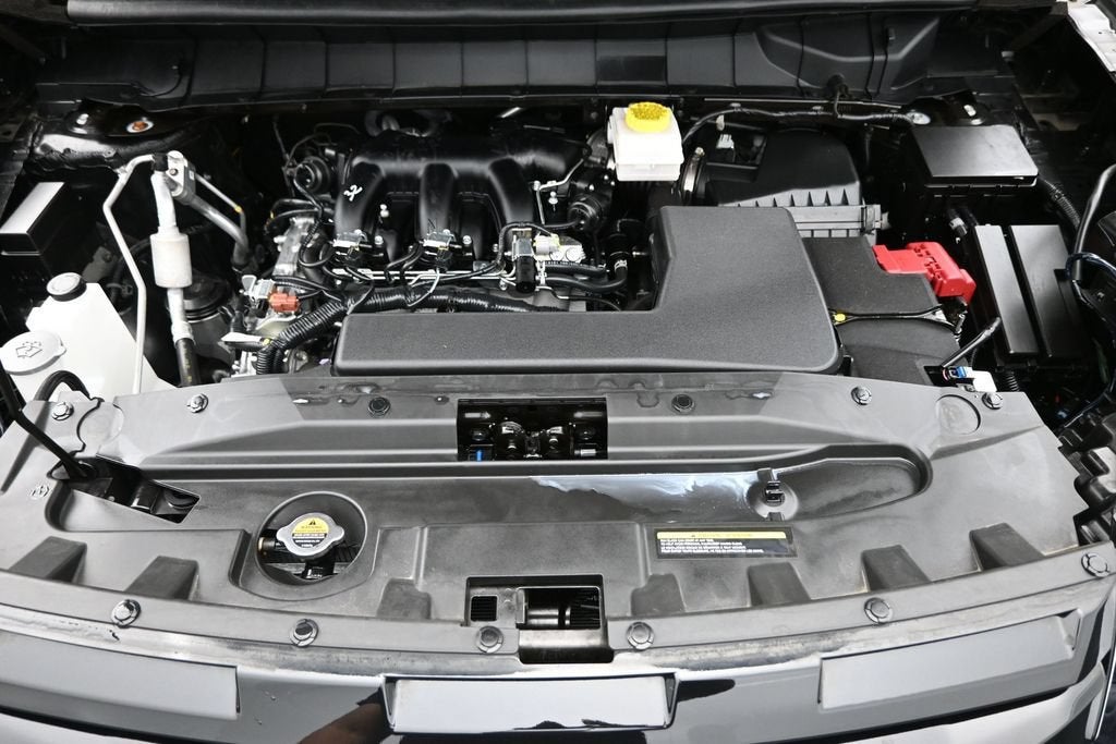 2025 Nissan Pathfinder S 4WD