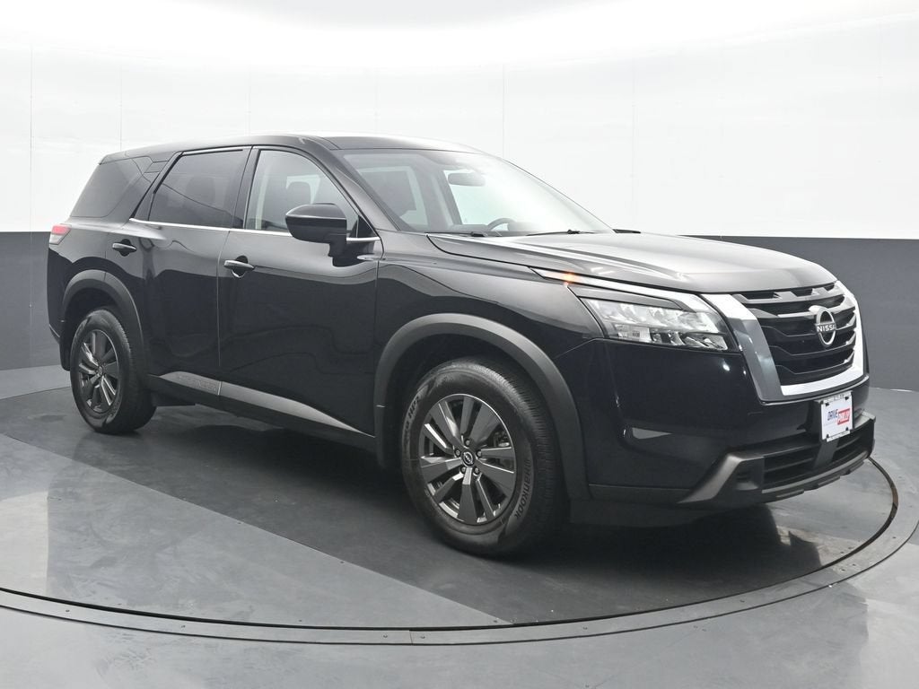 2025 Nissan Pathfinder S 4WD