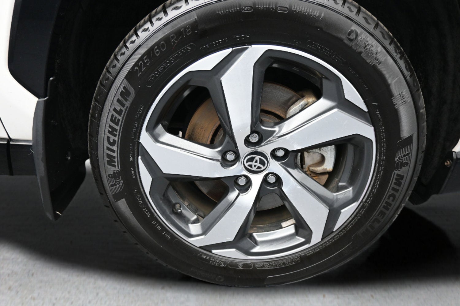 2023 Toyota RAV4 Prime SE