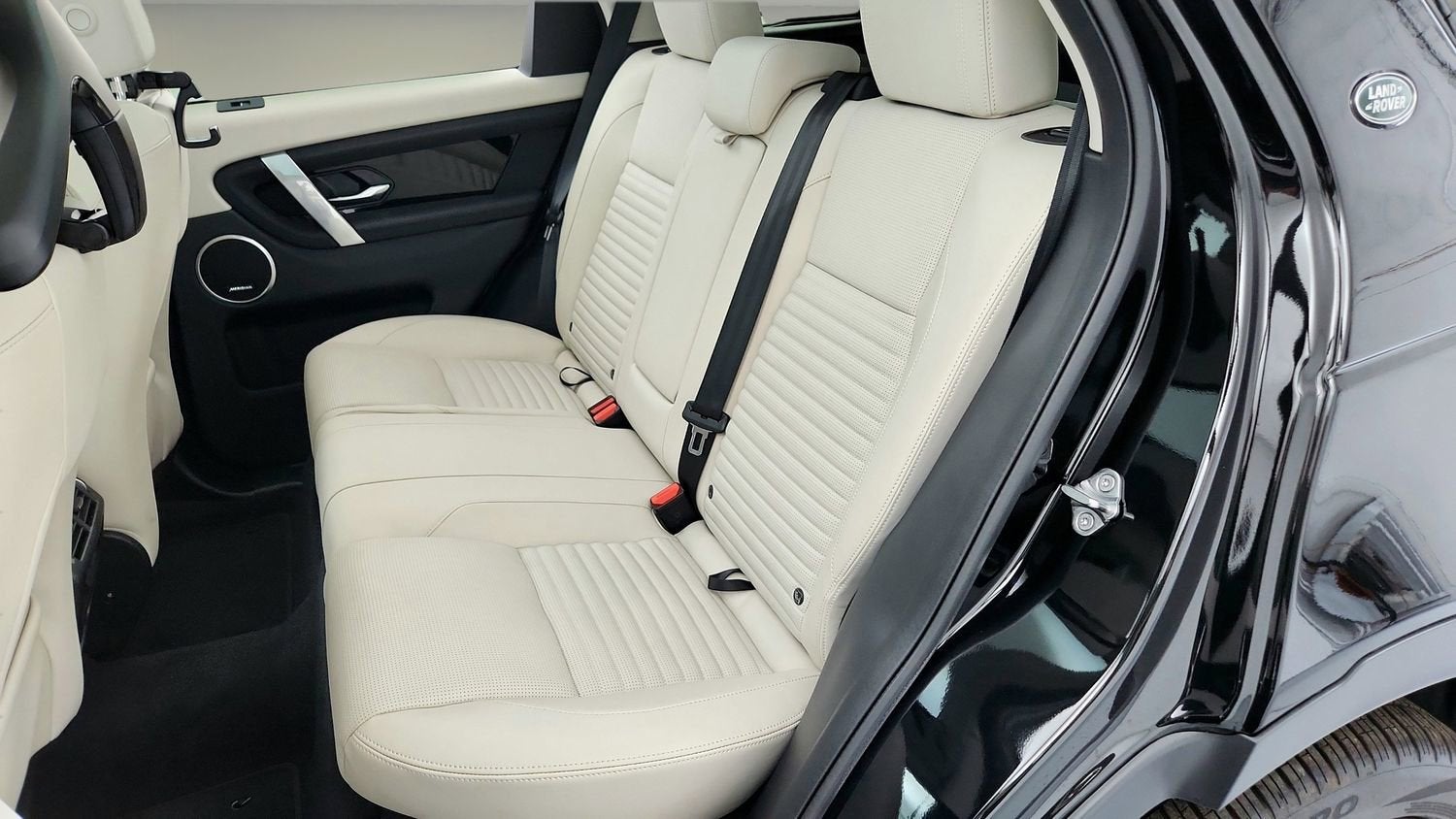 2023 Land Rover Discovery Sport SE