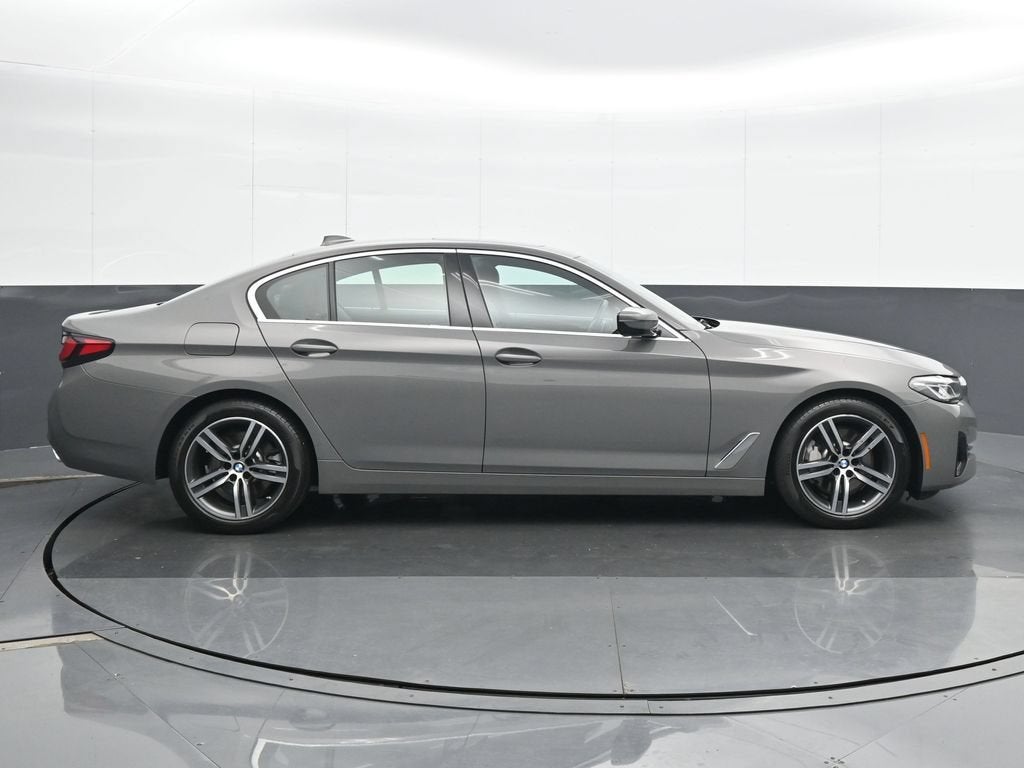2022 BMW 530 i xDrive