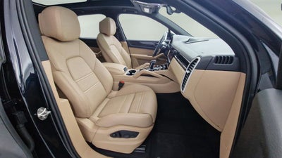 2023 Porsche Cayenne NA